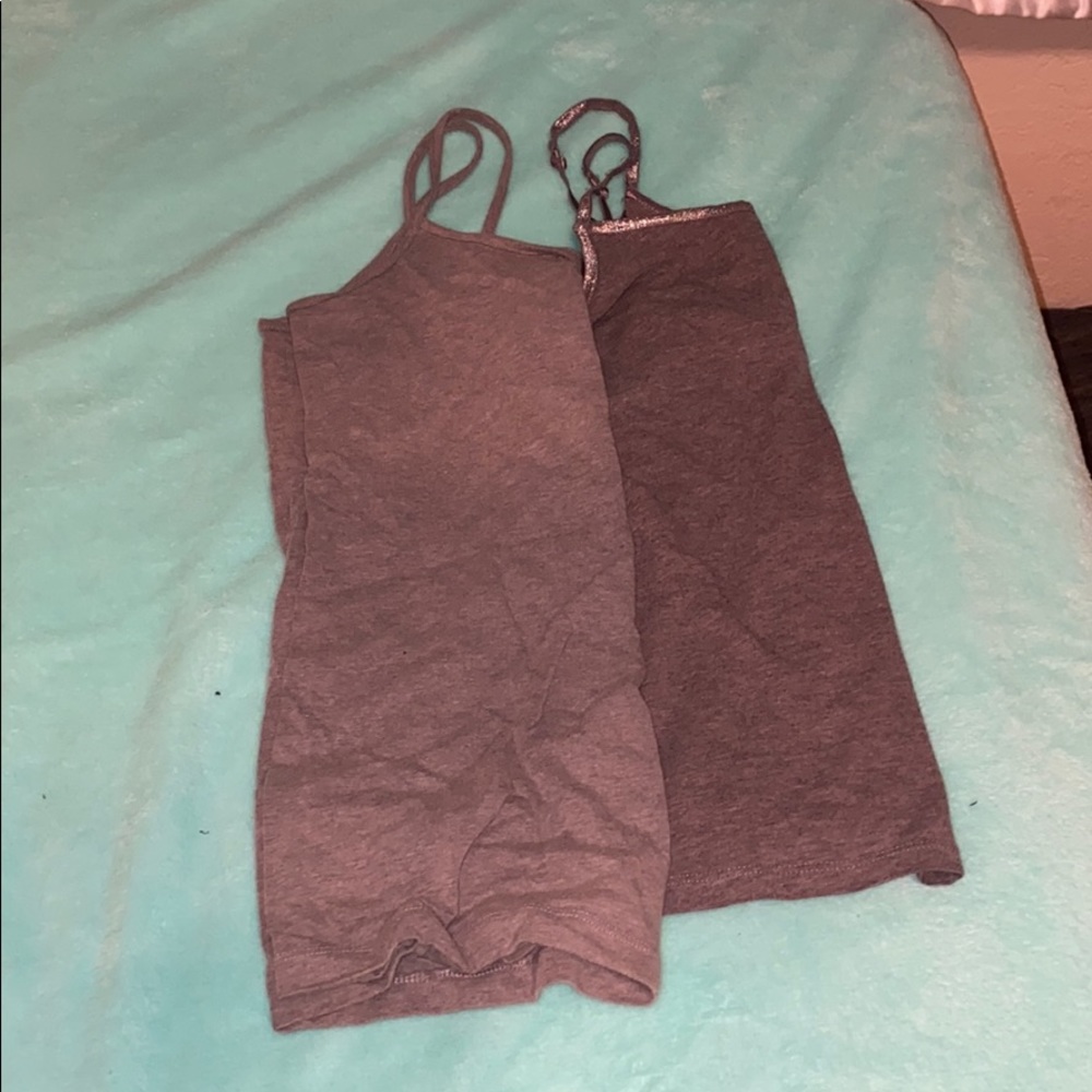 2 gray camis